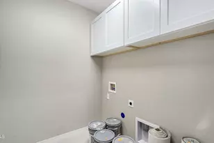17878 W Desert Wind Dr, Goodyear, AZ 85338 - Photo 12