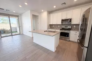 5369 N 205th Dr, Buckeye, AZ 85396 - Photo 2