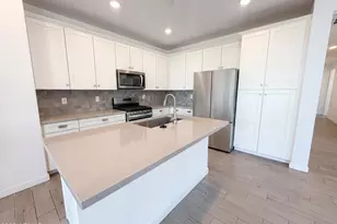 5369 N 205th Dr, Buckeye, AZ 85396 - Photo 8