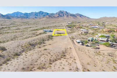 13122 W South Mountain Road #-, Goodyear, AZ 85338 - Photo 1