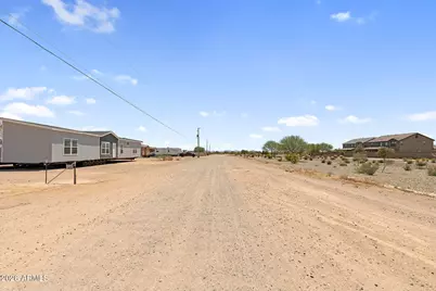 15604 W San Ysidro Road, Surprise, AZ 85387 - Photo 20