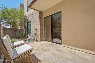 901 S Smith Rd, Tempe, AZ 85281 - Photo 18