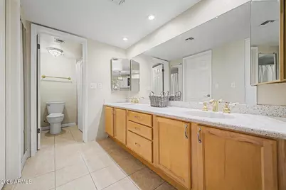 5132 N 31st Way #128, Phoenix, AZ 85016 - Photo 16