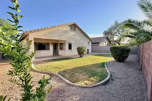 1126 E Carob Dr, Chandler, AZ 85286 - Photo 36