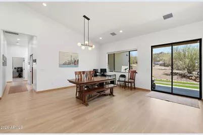 43131 N 20th Street, New River, AZ 85087 - Photo 12