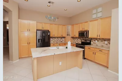 20979 N 79th Avenue, Peoria, AZ 85382 - Photo 2