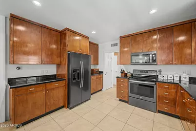 25513 N 15th Avenue, Phoenix, AZ 85085 - Photo 16