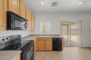 8770 W Wood Dr, Peoria, AZ 85381 - Photo 8