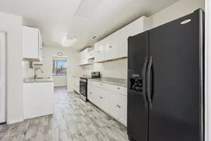 209 E McMurray Blvd, Casa Grande, AZ 85122 - Photo 16