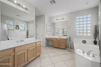 2524 E Fremont Road, Phoenix, AZ 85042 - Photo 32