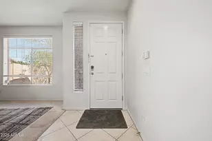2524 E Fremont Rd, Phoenix, AZ 85042 - Photo 6