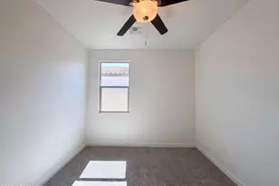 1224 E Glass Ln, Phoenix, AZ 85042 - Photo 20
