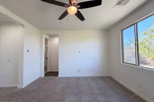 1224 E Glass Ln, Phoenix, AZ 85042 - Photo 16