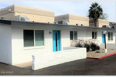 3141 N 37th Street #Apt 7, Phoenix, AZ 85018 - Photo 1