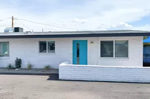 3141 N 37th St, Phoenix, AZ 85018 - Photo 2