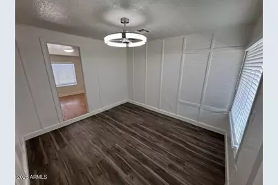 502 E Cody Drive, Phoenix, AZ 85040 - Photo 22