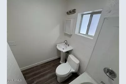 502 E Cody Drive, Phoenix, AZ 85040 - Photo 24