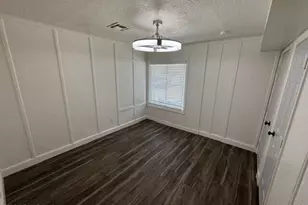 502 E Cody Dr, Phoenix, AZ 85040 - Photo 20