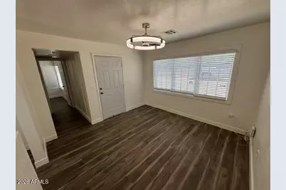 502 E Cody Drive, Phoenix, AZ 85040 - Photo 8