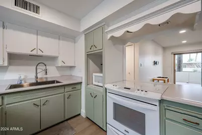 6824 E 2nd Street #206, Scottsdale, AZ 85251 - Photo 12