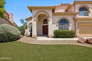 581 N Cholla St, Chandler, AZ 85224 - Photo 2
