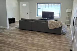 611 W 11th St, Tempe, AZ 85281 - Photo 18