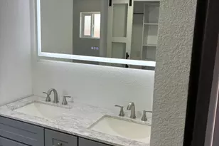 611 W 11th St, Tempe, AZ 85281 - Photo 24