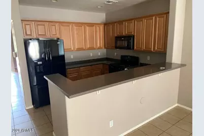 17748 W Desert Bloom Street, Goodyear, AZ 85338 - Photo 8