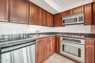 4808 N 24th St, Phoenix, AZ 85016 - Photo 8