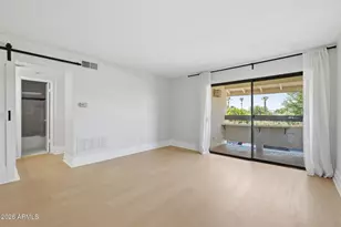 3825 E Camelback Rd, Phoenix, AZ 85018 - Photo 6