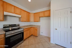 14584 W Watson Ln, Surprise, AZ 85379 - Photo 16