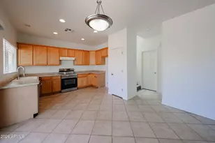 14584 W Watson Ln, Surprise, AZ 85379 - Photo 12