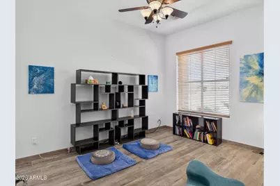 1915 E Latona Road, Phoenix, AZ 85042 - Photo 10