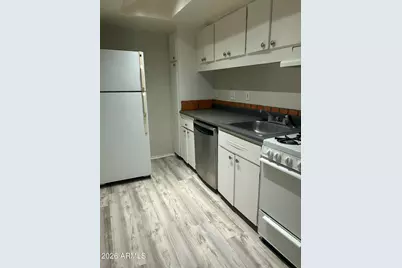 320 E Willetta Street #7, Phoenix, AZ 85004 - Photo 10
