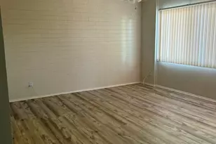 320 E Willetta St, Phoenix, AZ 85004 - Photo 8