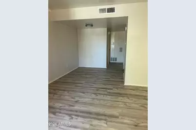 320 E Willetta Street #7, Phoenix, AZ 85004 - Photo 6