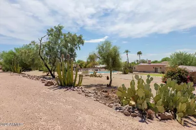 5702 E Camelback Road #SAGUARO, Phoenix, AZ 85018 - Photo 22
