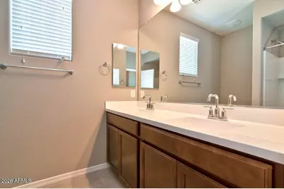 6303 S 24th Place, Phoenix, AZ 85042 - Photo 22