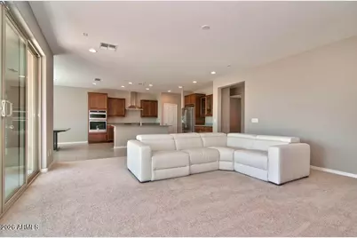 6303 S 24th Place, Phoenix, AZ 85042 - Photo 8