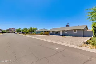 4923 E Palm Ln, Phoenix, AZ 85008 - Photo 4