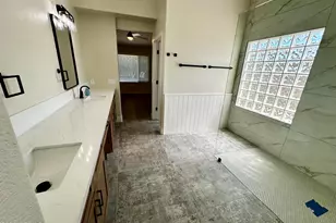 7352 W Via Del Sol Dr, Glendale, AZ 85310 - Photo 24