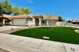 7352 W Via Del Sol Dr, Glendale, AZ 85310 - Photo 1