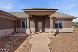 914 E Savino Ct, Huachuca City, AZ 85616 - Photo 4