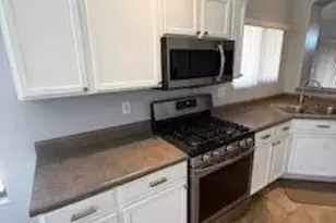 16837 N 18th Pl, Phoenix, AZ 85022 - Photo 12