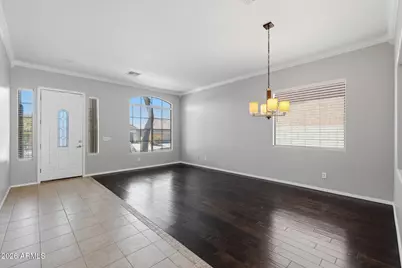 2418 W Red Range Way, Phoenix, AZ 85085 - Photo 2