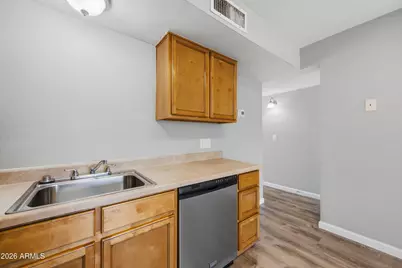 6166 E Glencove Street #Apt 2, Mesa, AZ 85205 - Photo 6