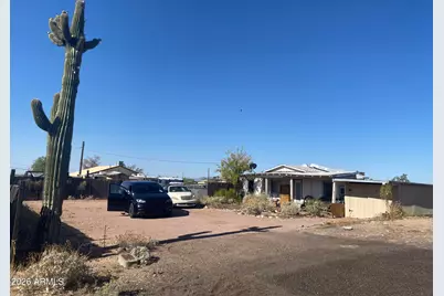 2286 E Broadway Avenue, Apache Junction, AZ 85119 - Photo 4