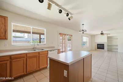 6107 N 135th Drive, Litchfield Park, AZ 85340 - Photo 10