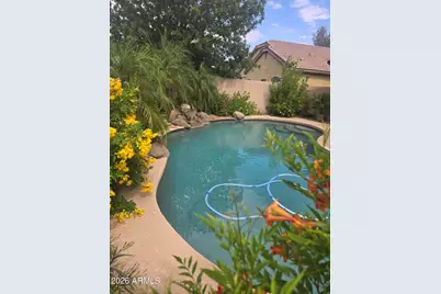 1184 W Desert Hollow Drive, San Tan Valley, AZ 85143 - Photo 16