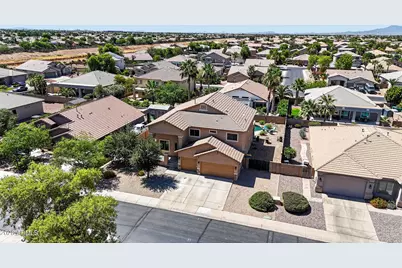 43251 W Cydnee Drive, Maricopa, AZ 85138 - Photo 4